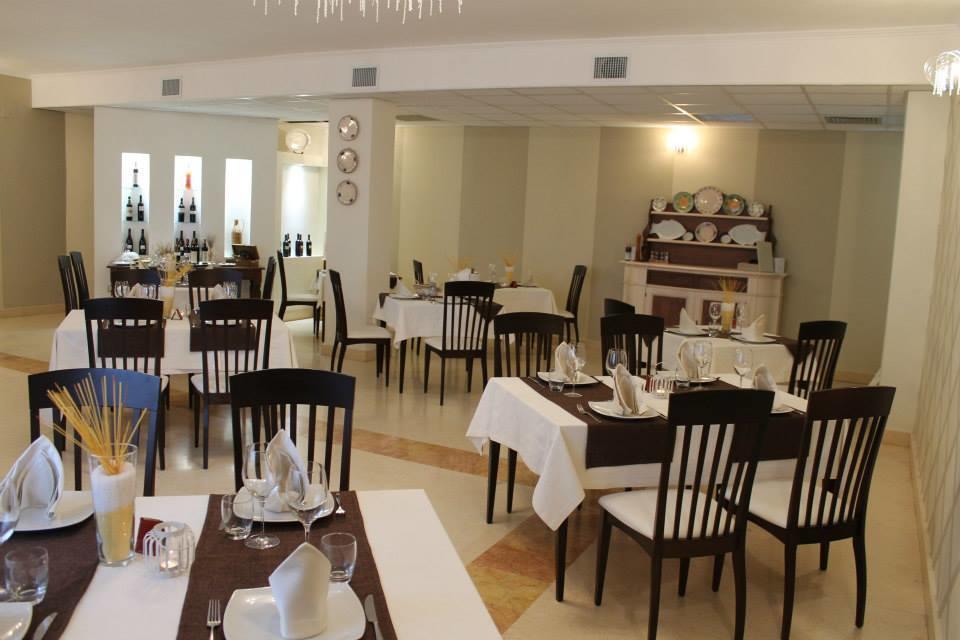 Hotel Agri Resort Agorà Castelluccio dei Sauri Exterior foto